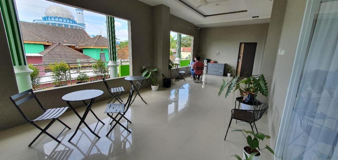 Reddoorz Plus Near Siloam Hospital Balikpapan Екстер'єр фото