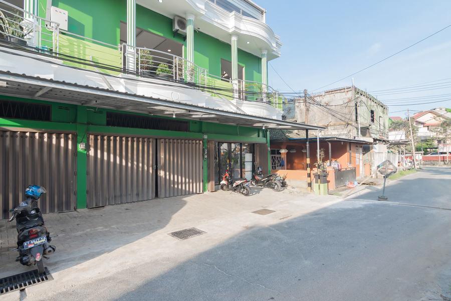 Reddoorz Plus Near Siloam Hospital Balikpapan Екстер'єр фото