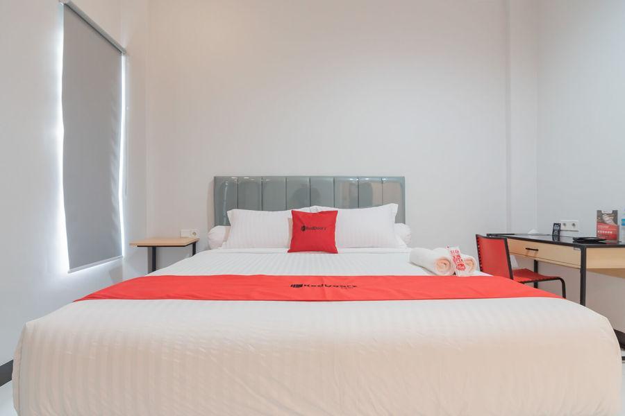 Reddoorz Plus Near Siloam Hospital Balikpapan Екстер'єр фото